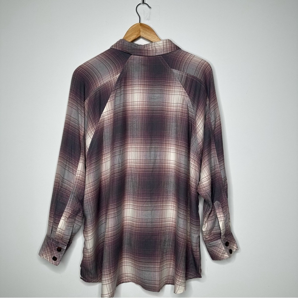 BDG Urban Outfitters NWT Brendan High Low Hem Button Front Flannel Shirt Size XS - Picture 8 of 9